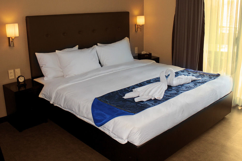 Sun Plaza Subic Hotel Olongapo Zewnętrze zdjęcie