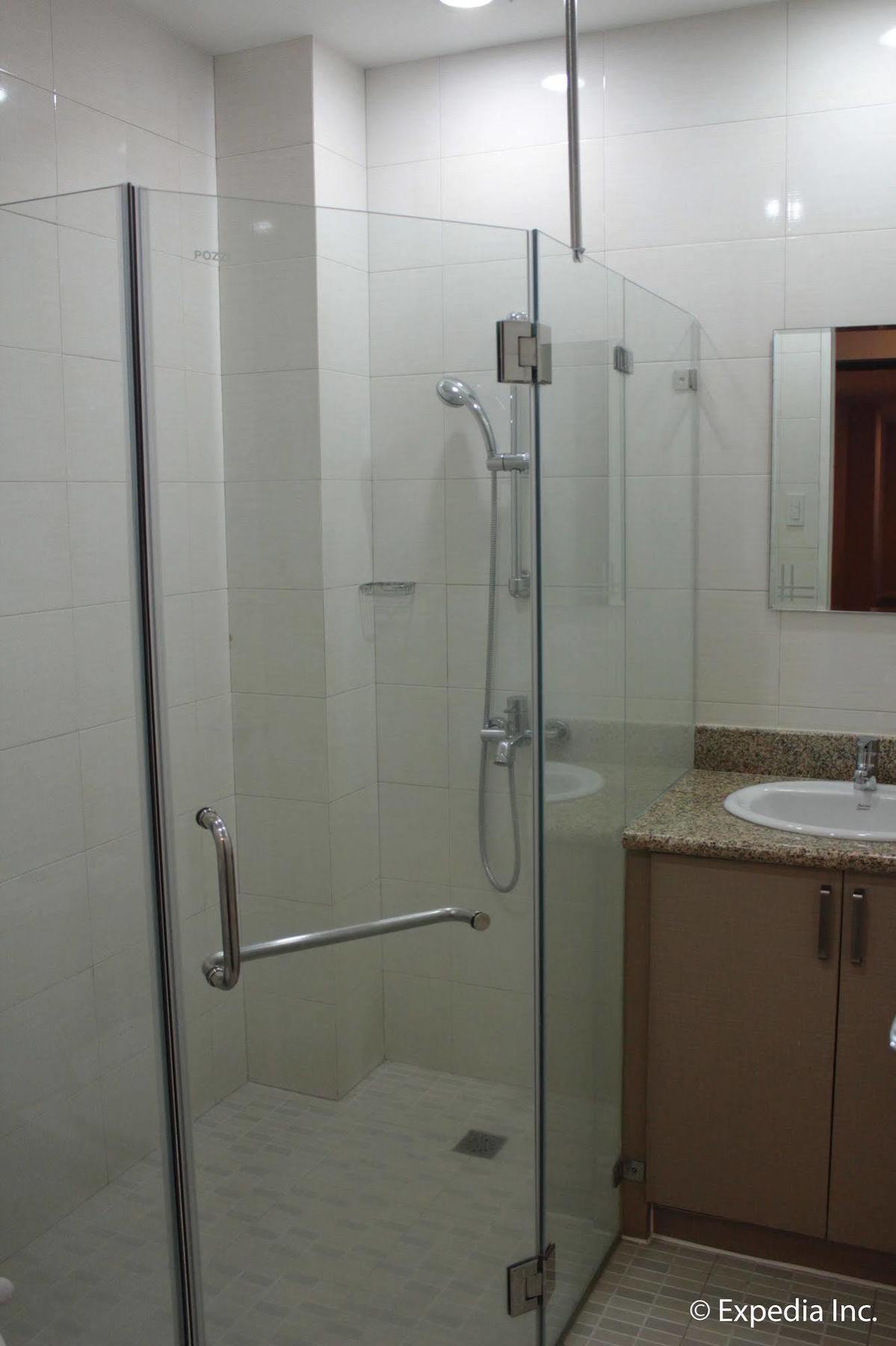 Sun Plaza Subic Hotel Olongapo Zewnętrze zdjęcie
