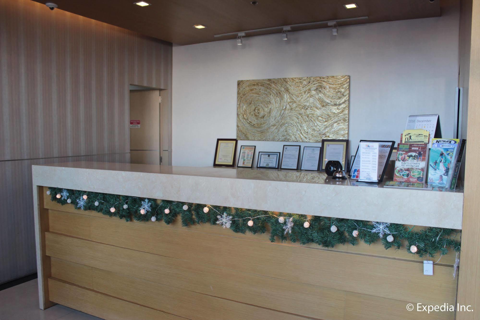Sun Plaza Subic Hotel Olongapo Zewnętrze zdjęcie